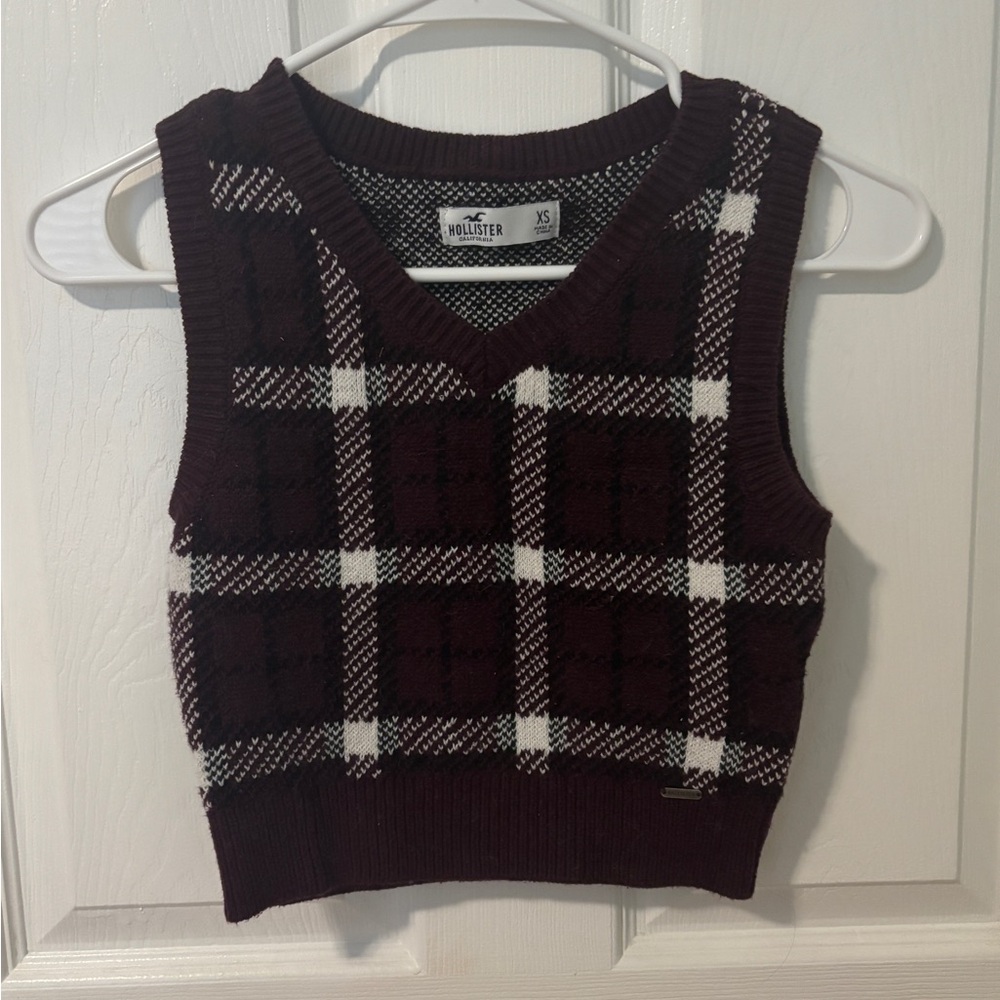 Hollister Plaid Sweater Vest